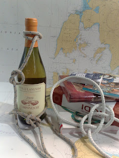 APERITIVO CON NODI l'ultimo giovedì di ottobre è il prossimo 28! E appuntatevelo, a novembre è il 25.