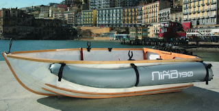 Una piccola grande barca: 19 chili di peso e due minuti per  montarla!