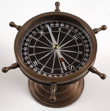Bussola da tavolo a forma di ruota di timone - grande
