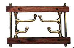 Appendino pieghevole in legno con due ganci in ottone