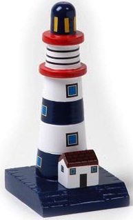 Faro in legno bianco e blu con casa