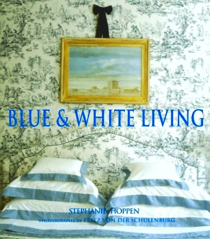 Blue & white living
