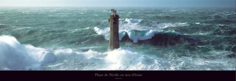 Phare de Nividic en mer d'Iroise - piccolo
