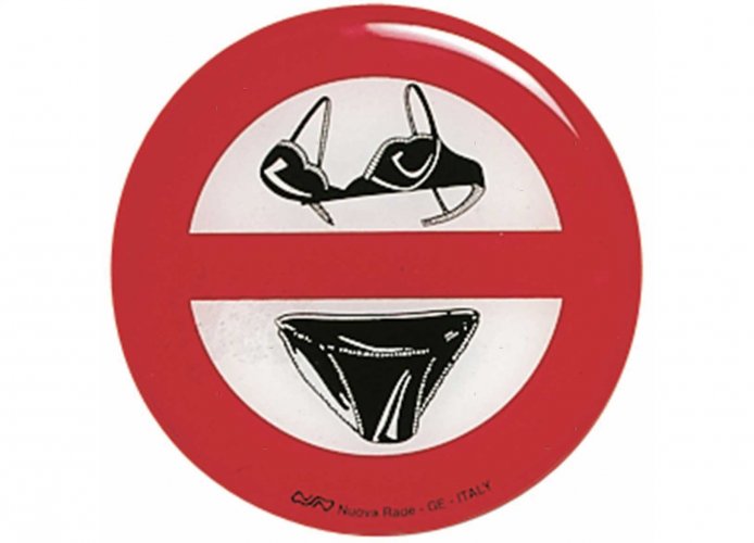 Vietato usare il bikini