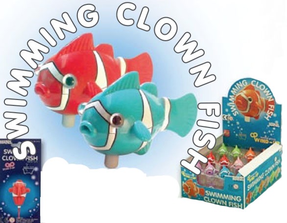 Swimming clown fish