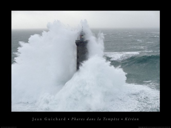 Phares dans la tempete Kereon