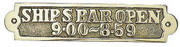 Targa in ottone Ship's bar open 9.00-8.59